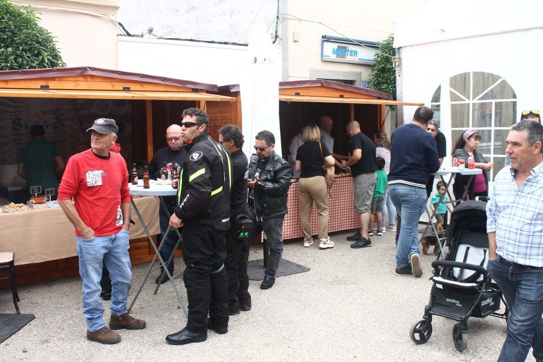 Fotos: XI 'Vive la Trashumancia' y III 'Feria del Queso Artesano' (V)