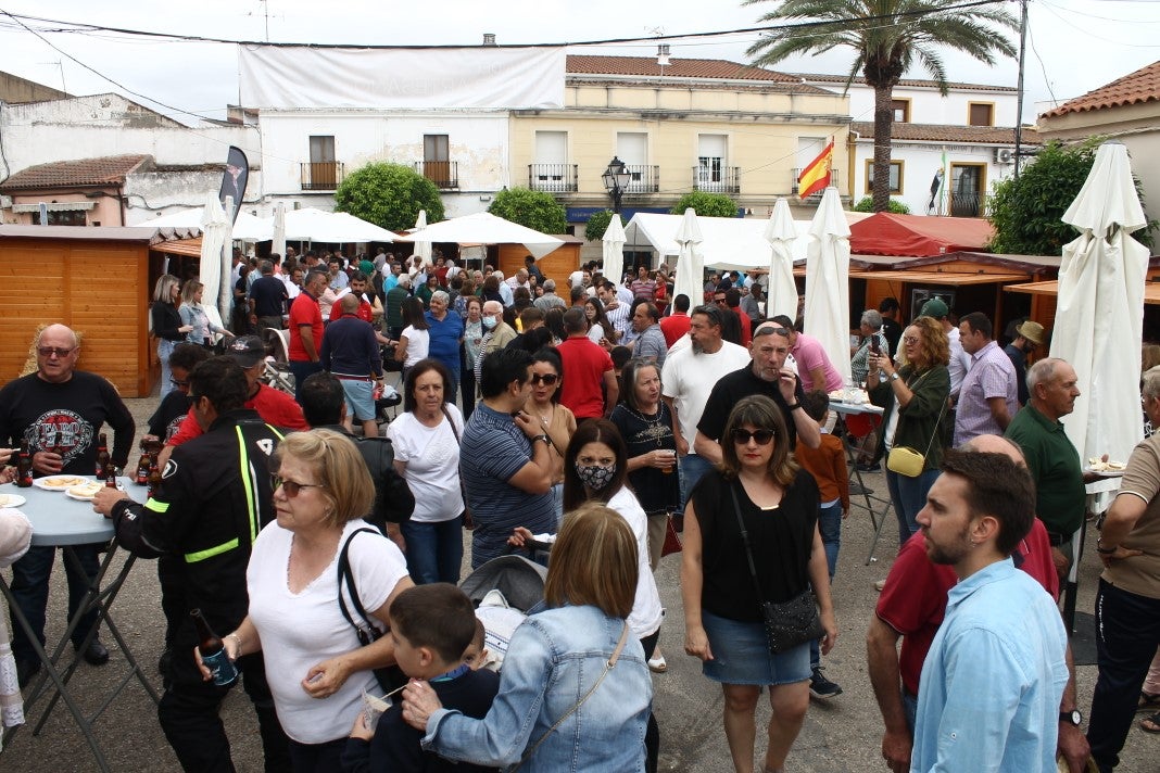 Fotos: XI 'Vive la Trashumancia' y III 'Feria del Queso Artesano' (V)