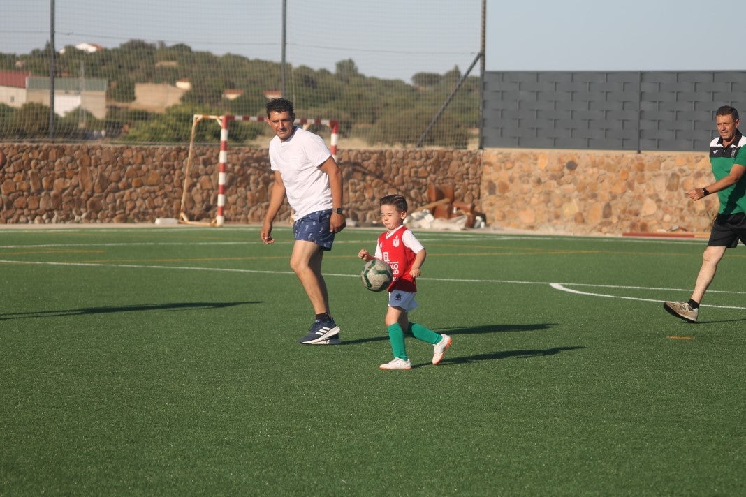 Fotos: Clausura de la temporada 2021-2022 en fútbol base (I)