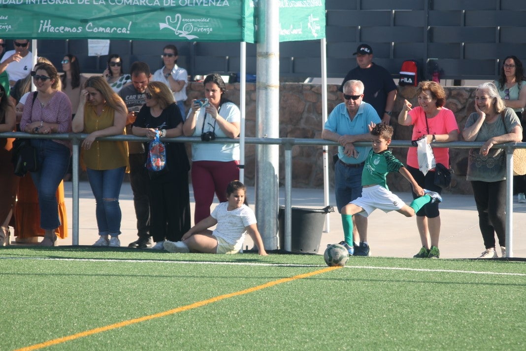 Fotos: Clausura de la temporada 2021-2022 en fútbol base (I)