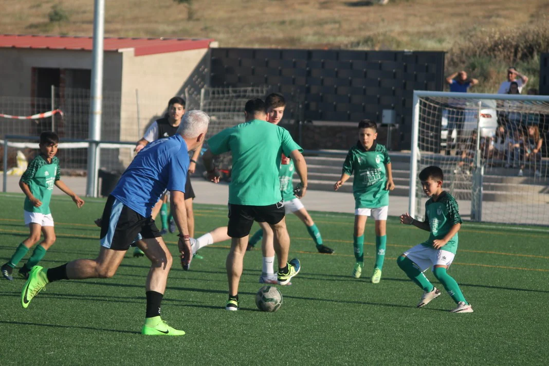 Fotos: Clausura de la temporada 2021-2022 en fútbol base (I)