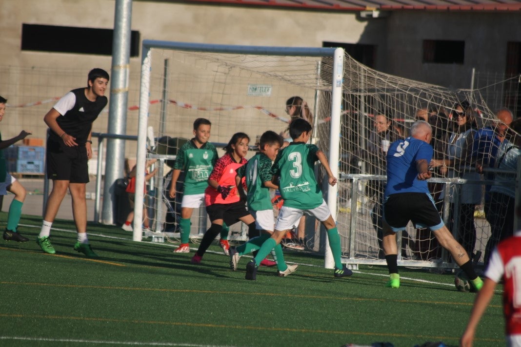 Fotos: Clausura de la temporada 2021-2022 en fútbol base (I)