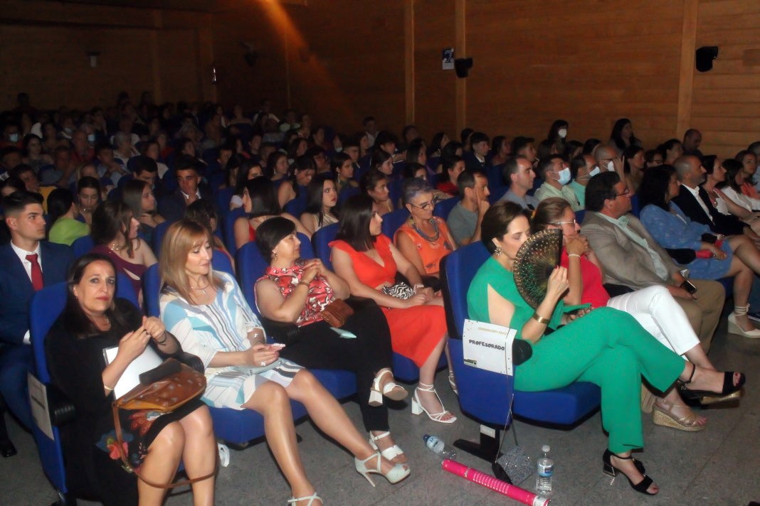 Fotos: Graduación IES 'Campos de San Roque' 2022