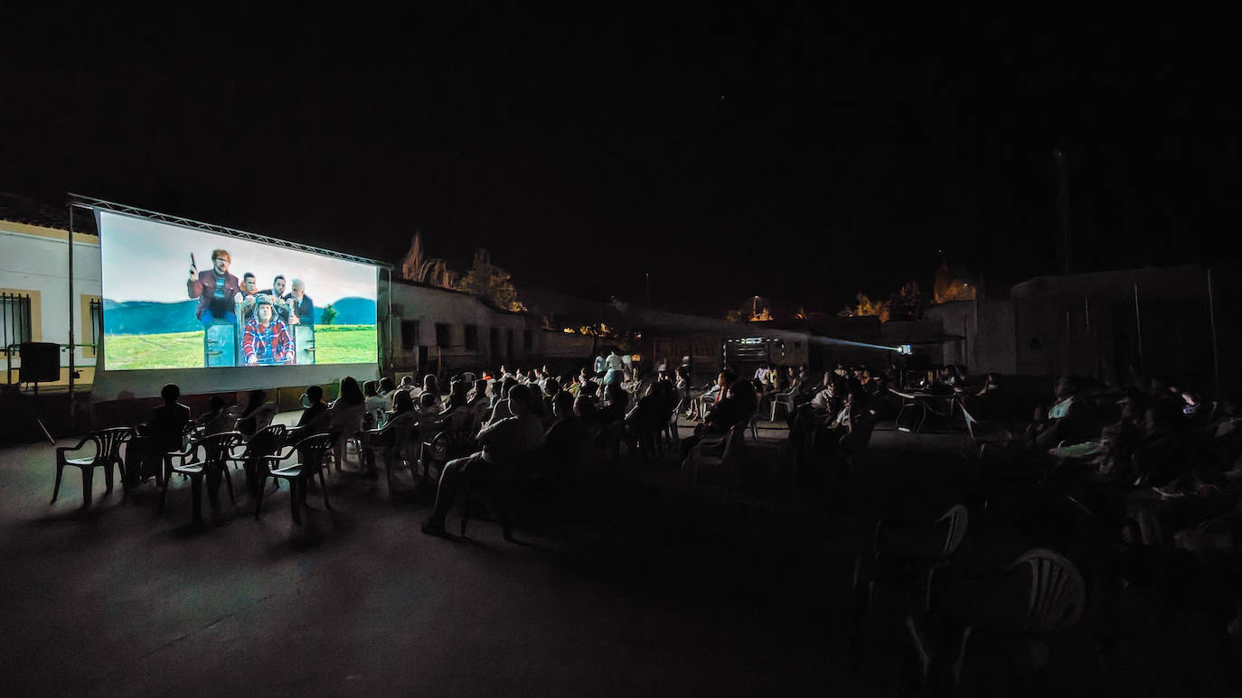 Tercera sesión del cine de verano en Valverde de Leganés