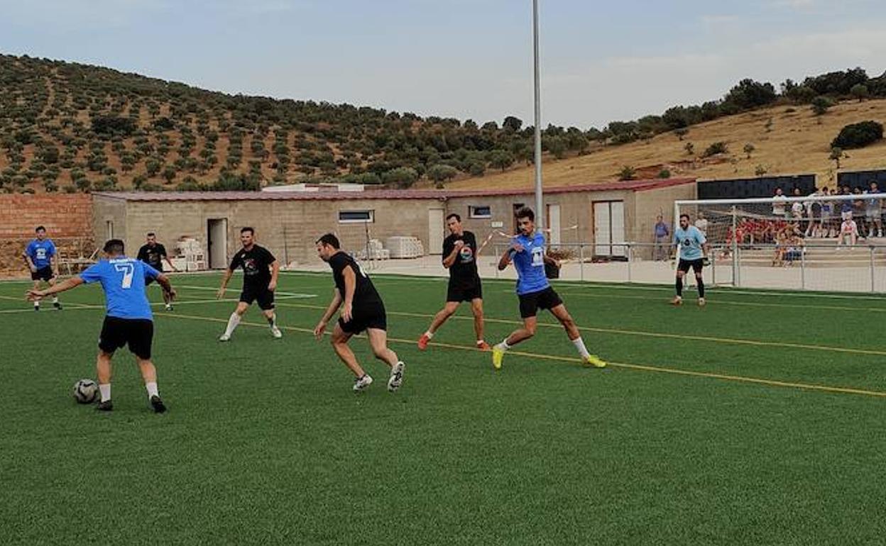 Fútbol 7: Descansillo / Excarbri, Alsara / Lusitania, SapaceShisha Descansillo y Monky LC, en las semifinales del torneo de fútbol 7