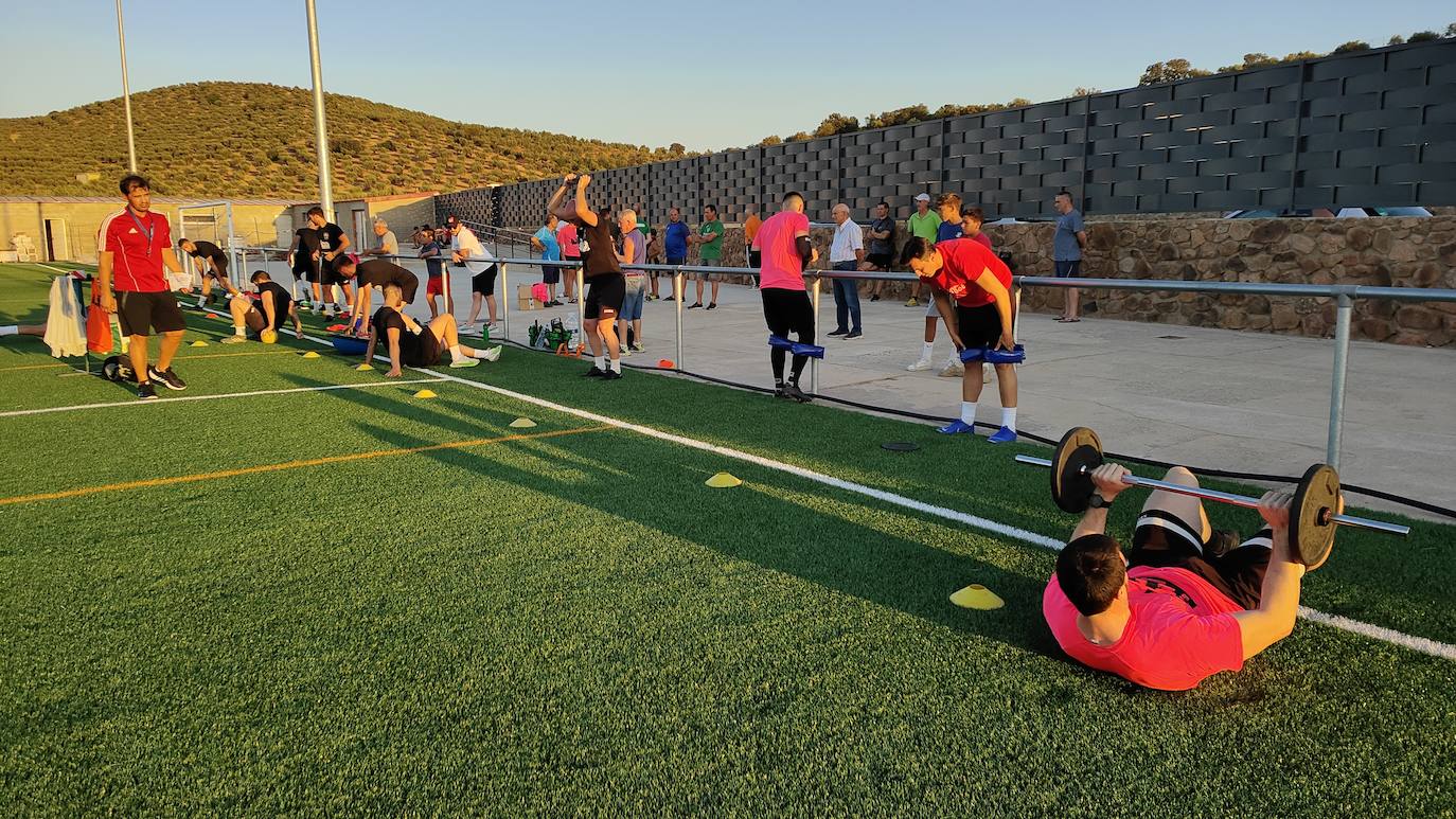 Fotos: Primer entrenamiento del Racing Valverdeño