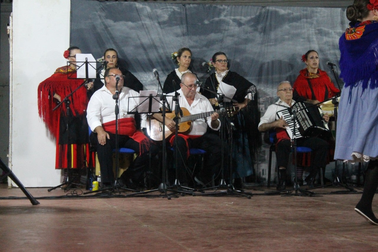 Fotos: Festival Folklórico de los Pueblos del Mundo de Extremadura (I)