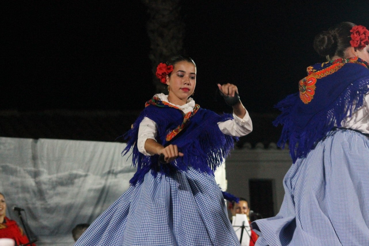 Fotos: Festival Folklórico de los Pueblos del Mundo de Extremadura (I)