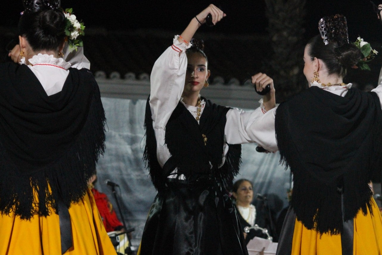Fotos: Festival Folklórico de los Pueblos del Mundo de Extremadura (I)