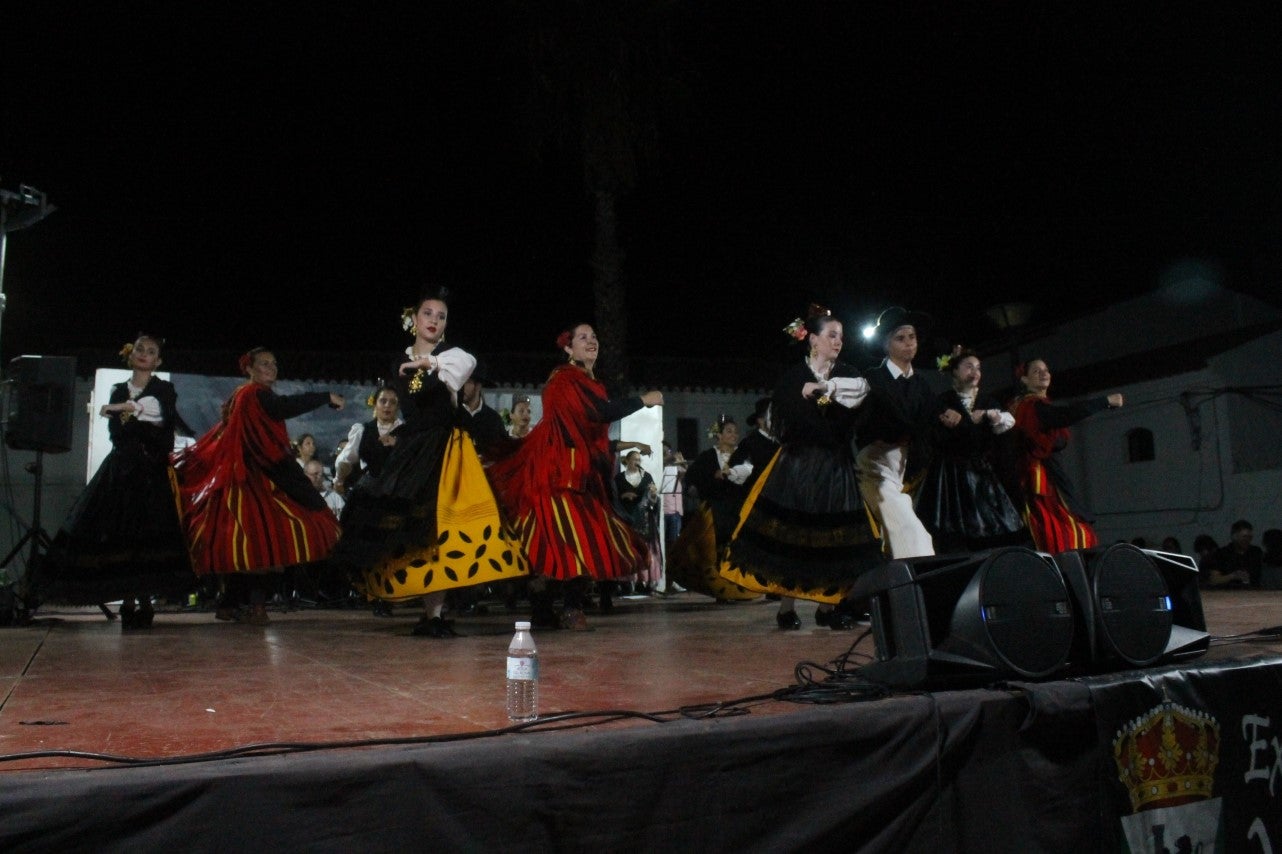 Fotos: Festival Folklórico de los Pueblos del Mundo de Extremadura (I)
