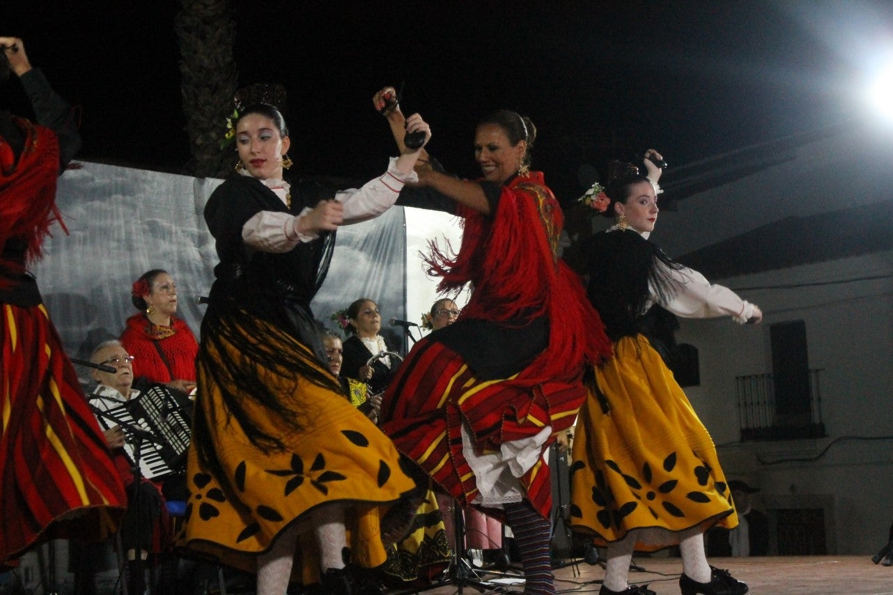 Fotos: Festival Folklórico de los Pueblos del Mundo de Extremadura (I)