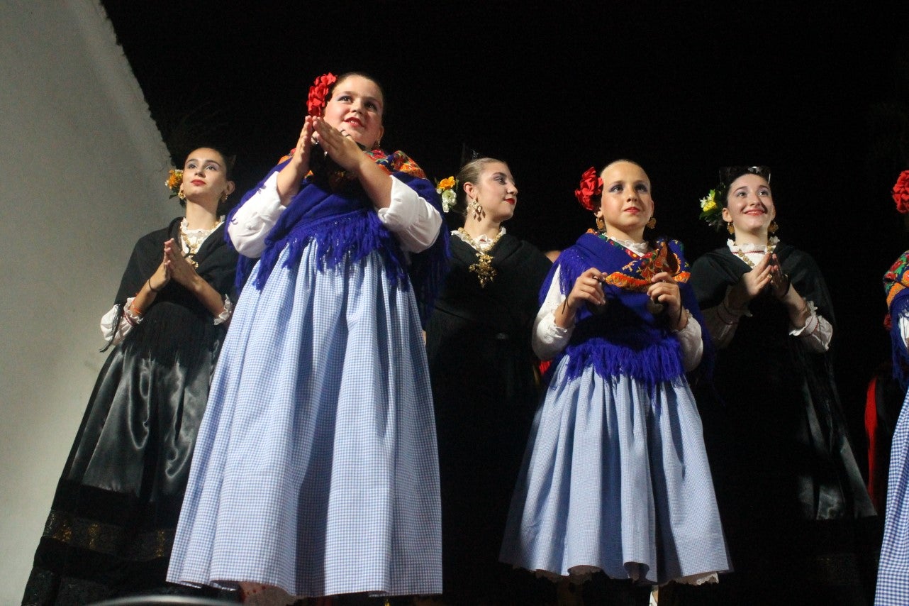 Fotos: Festival Folklórico de los Pueblos del Mundo de Extremadura (I)
