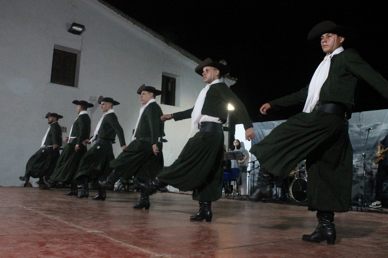 Fotos: Festival Folklórico de los Pueblos del Mundo de Extremadura (I)