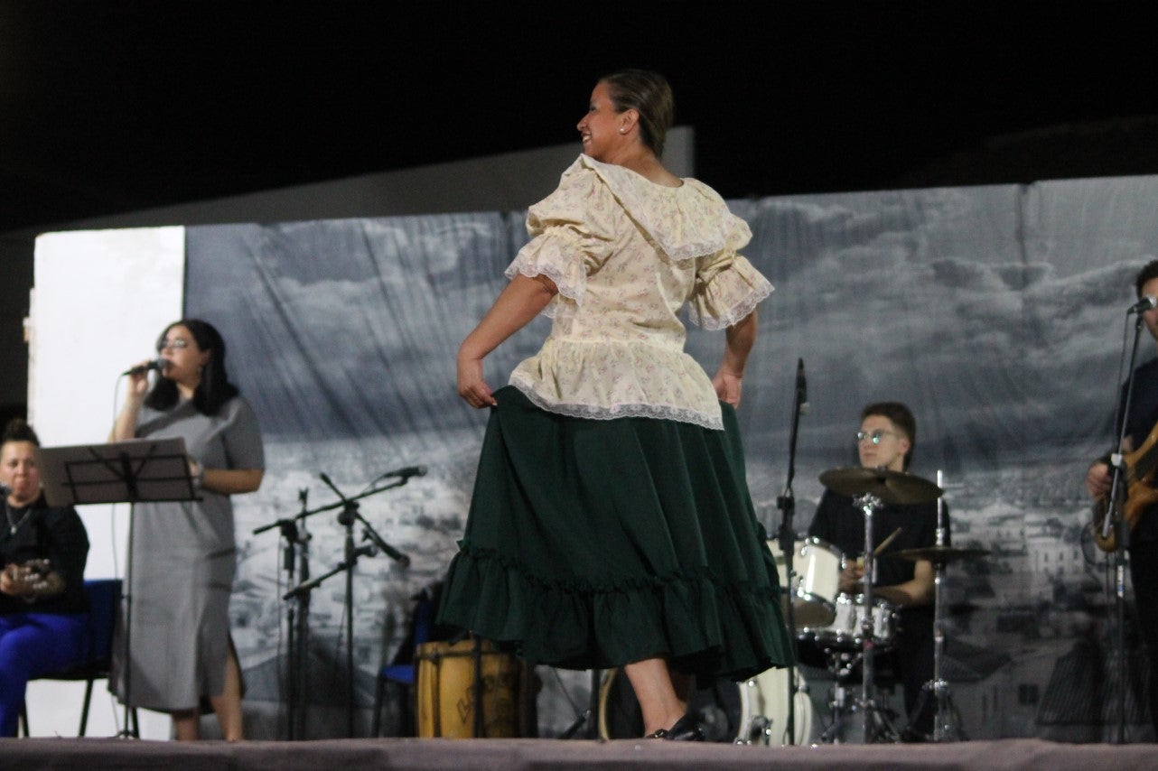 Fotos: Festival Folklórico de los Pueblos del Mundo de Extremadura (II)