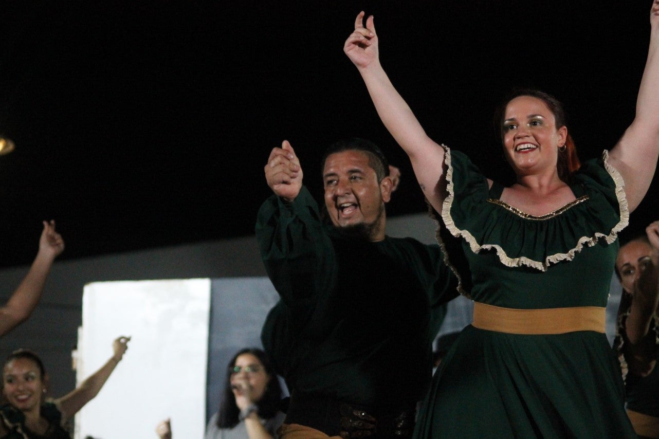 Fotos: Festival Folklórico de los Pueblos del Mundo de Extremadura (II)