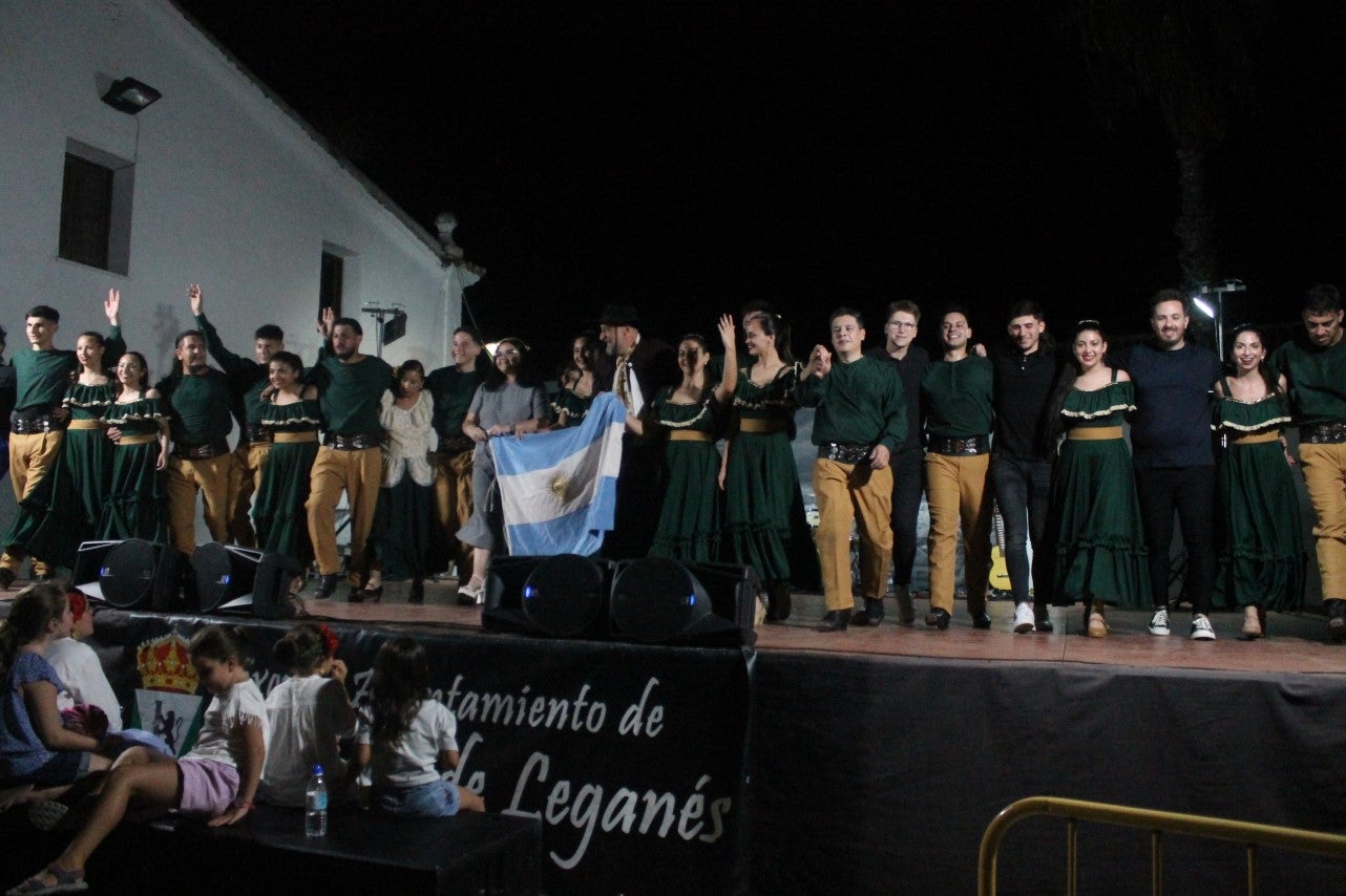 Fotos: Festival Folklórico de los Pueblos del Mundo de Extremadura (II)
