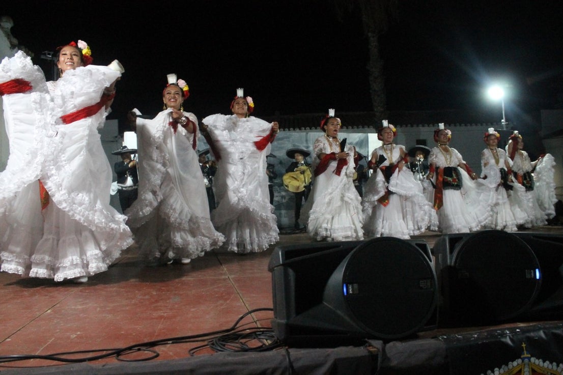 Fotos: Festival Folklórico de los Pueblos del Mundo de Extremadura (II)