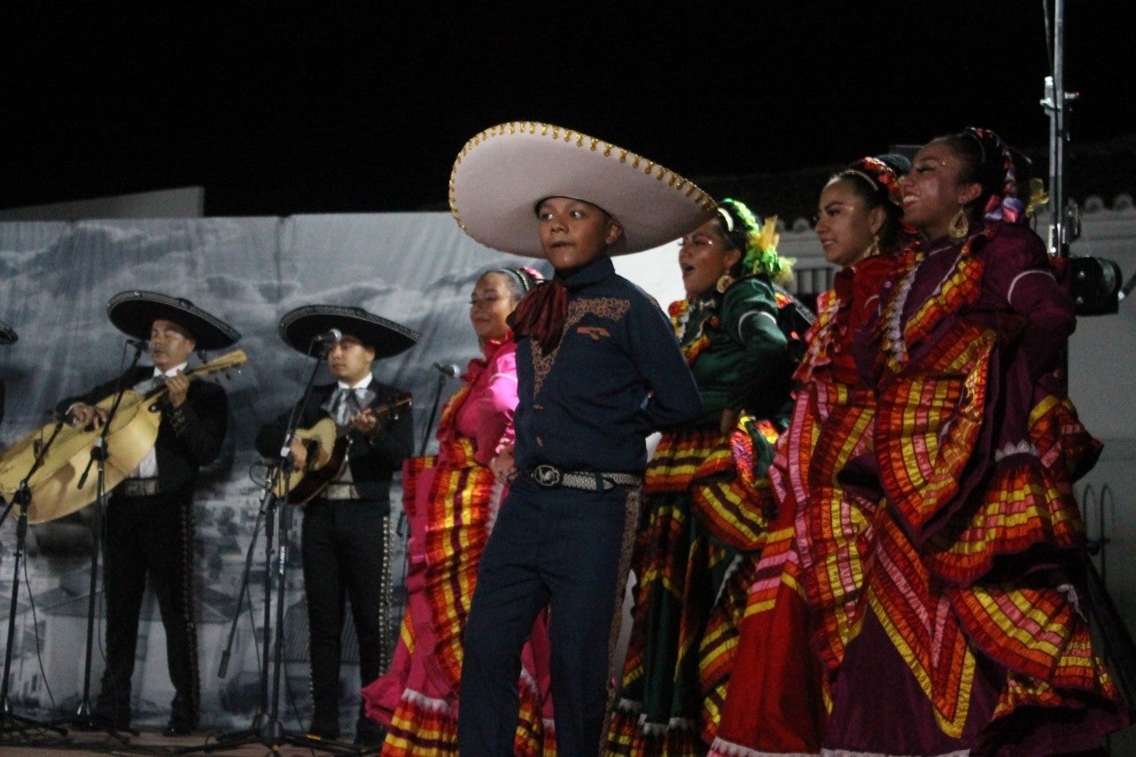 Fotos: Festival Folklórico de los Pueblos del Mundo de Extremadura (II)