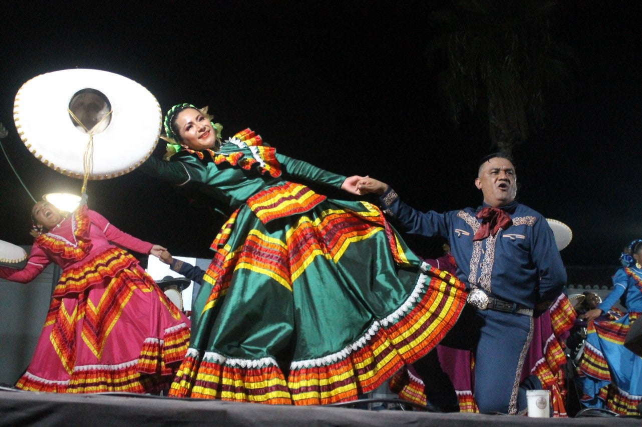 Fotos: Festival Folklórico de los Pueblos del Mundo de Extremadura (II)