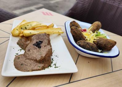 Imagen secundaria 1 - Espectáculo de fuego y malabares y tapas de la Diabla en La Cascada