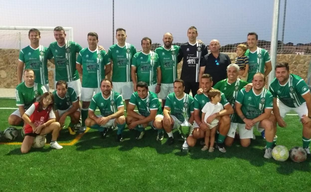 Los veteranos celebran su triunfo