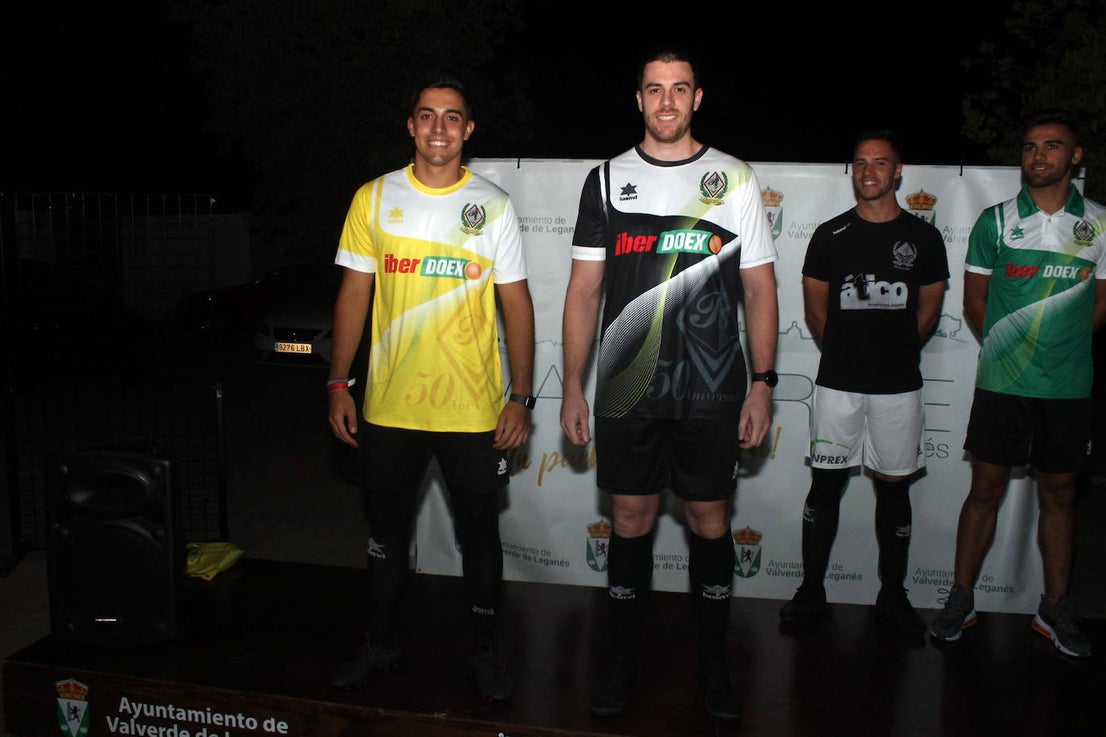 Fotos: Presentación de las plantillas y equipaciones del Racing Valverdeño