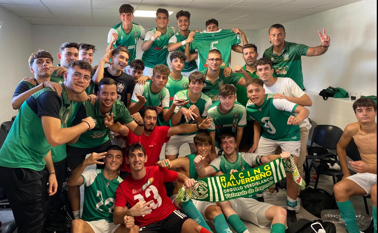 Segunda División Extremeña Juvenil: Los juveniles golean al Olivenza en la segunda jornada de liga