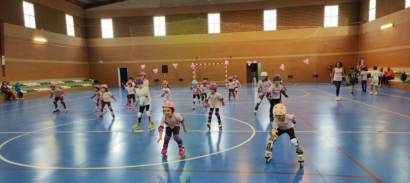 Fotos: Concentración Deportiva en la Semana contra el Cáncer de Mama