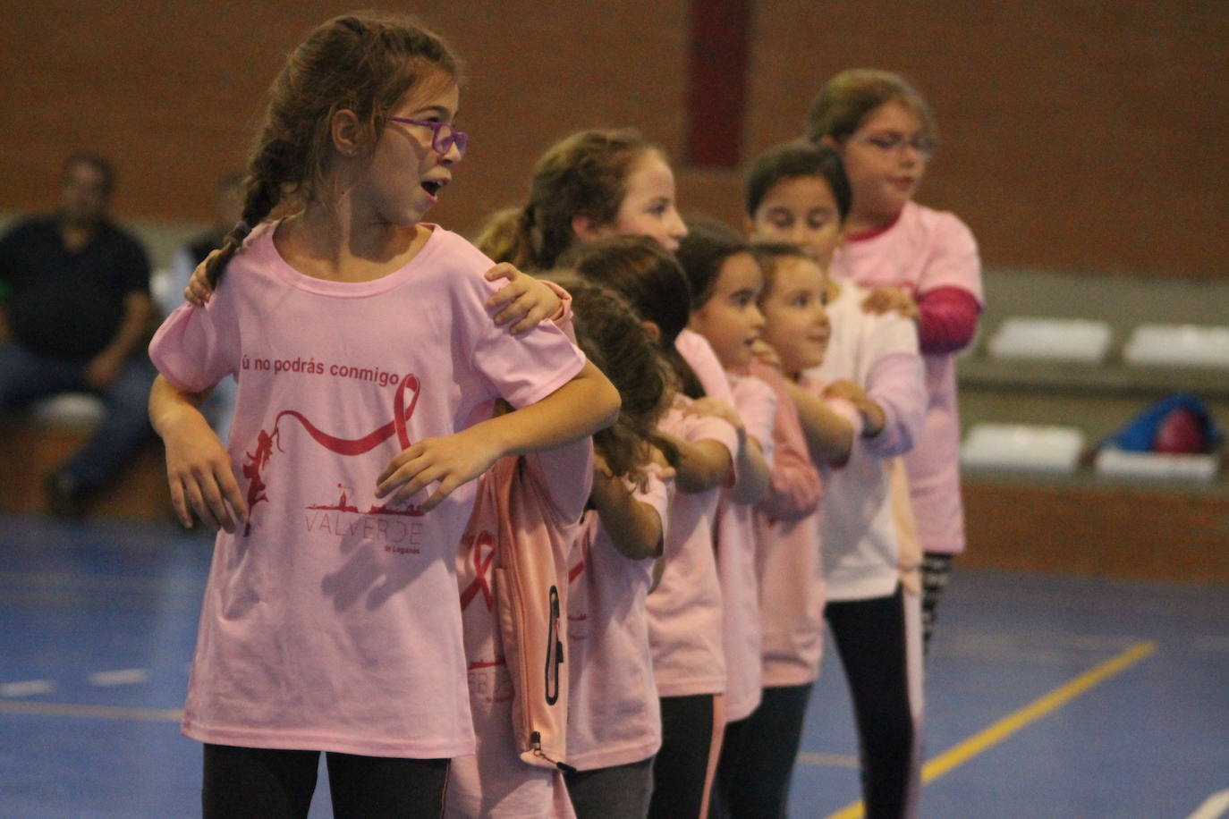 Fotos: Concentración Deportiva en la Semana contra el Cáncer de Mama