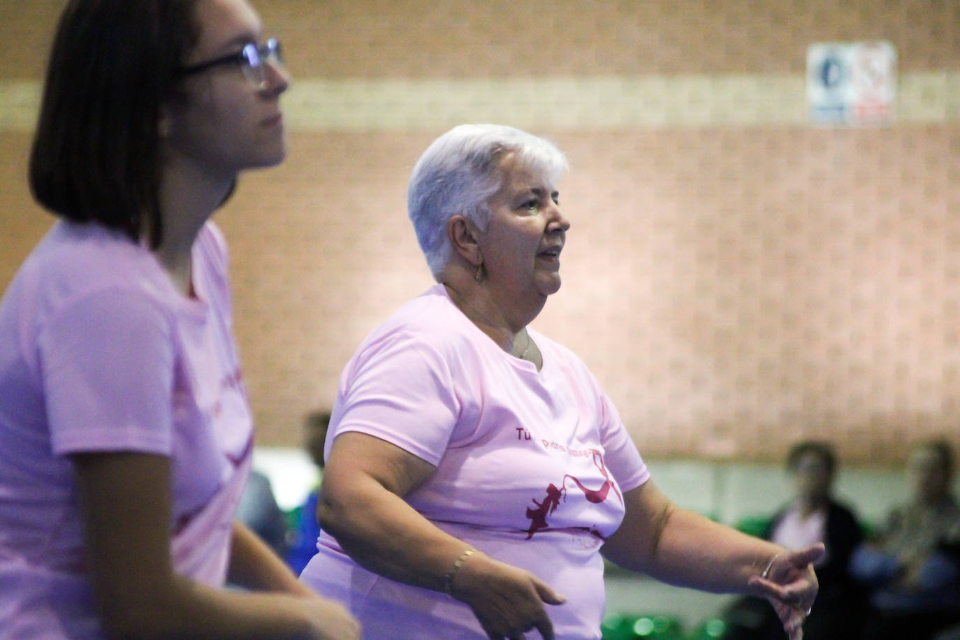 Fotos: Concentración Deportiva en la Semana contra el Cáncer de Mama