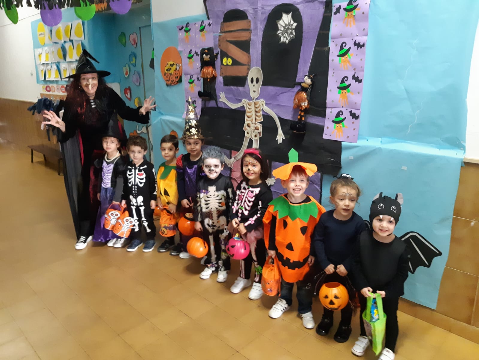 Fotos: Halloween y Todos los Santos en los centros educativos