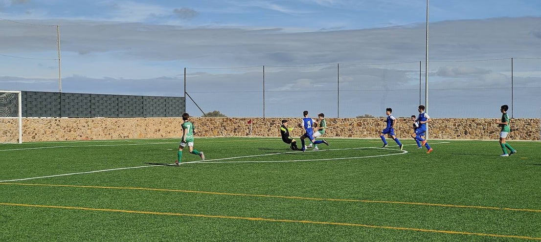Fotos: Infantiles EMD Valverde - San Roque C