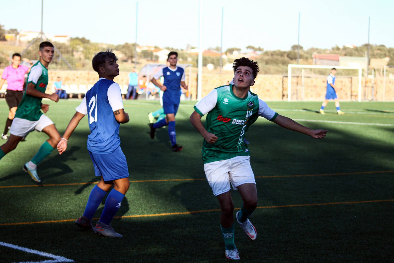 Fotos: Juveniles: Racing Valverdeño - San Roque