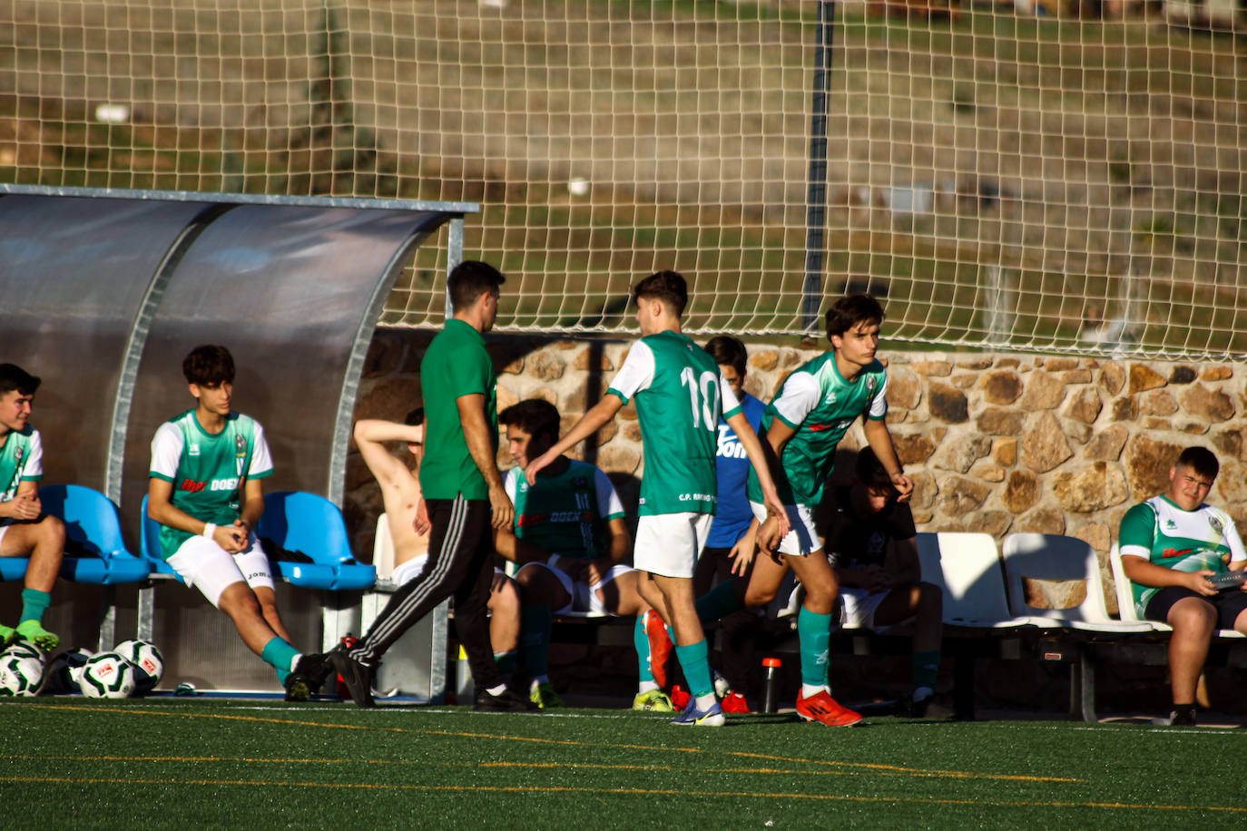 Fotos: Juveniles: Racing Valverdeño - San Roque