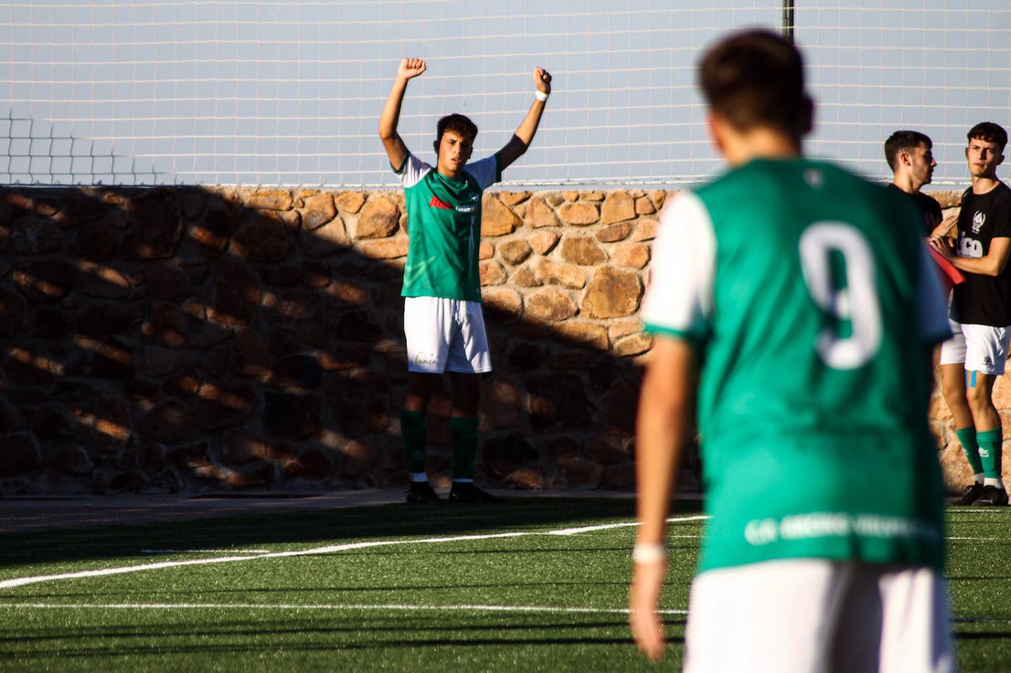 Fotos: Juveniles: Racing Valverdeño - San Roque