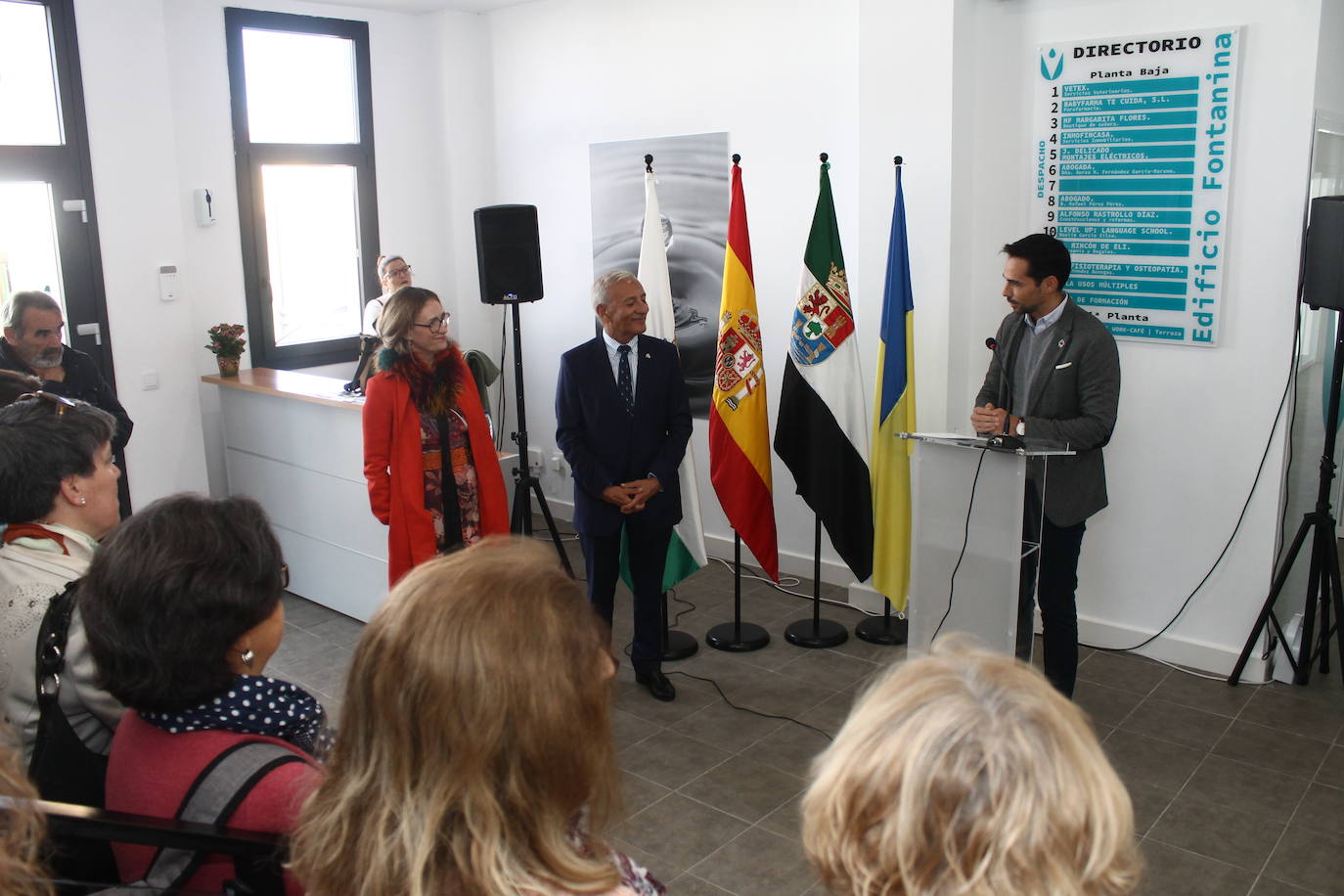 Fotos: Inauguración Centro de Impulso Comercial y Profesional 'La Fontanina'