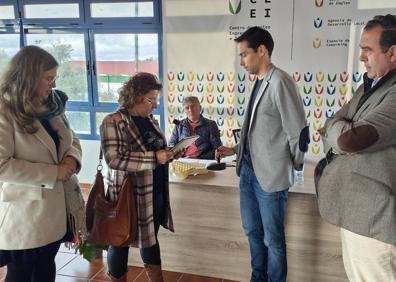 Imagen secundaria 1 - Algunas imágenes del acto