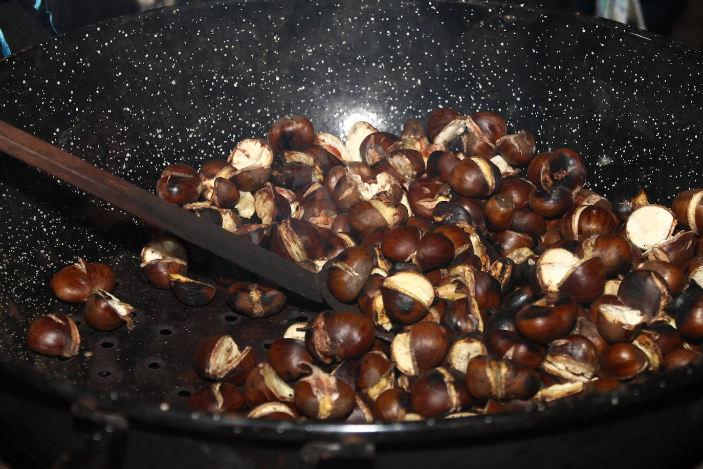 Fotos: Castañas Asadas e hinchables en 'Adoro el shopping local'