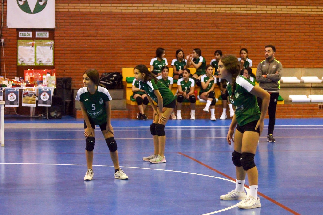 Fotos: Voleibol Infantil Valverde - Villanueva del Fresno