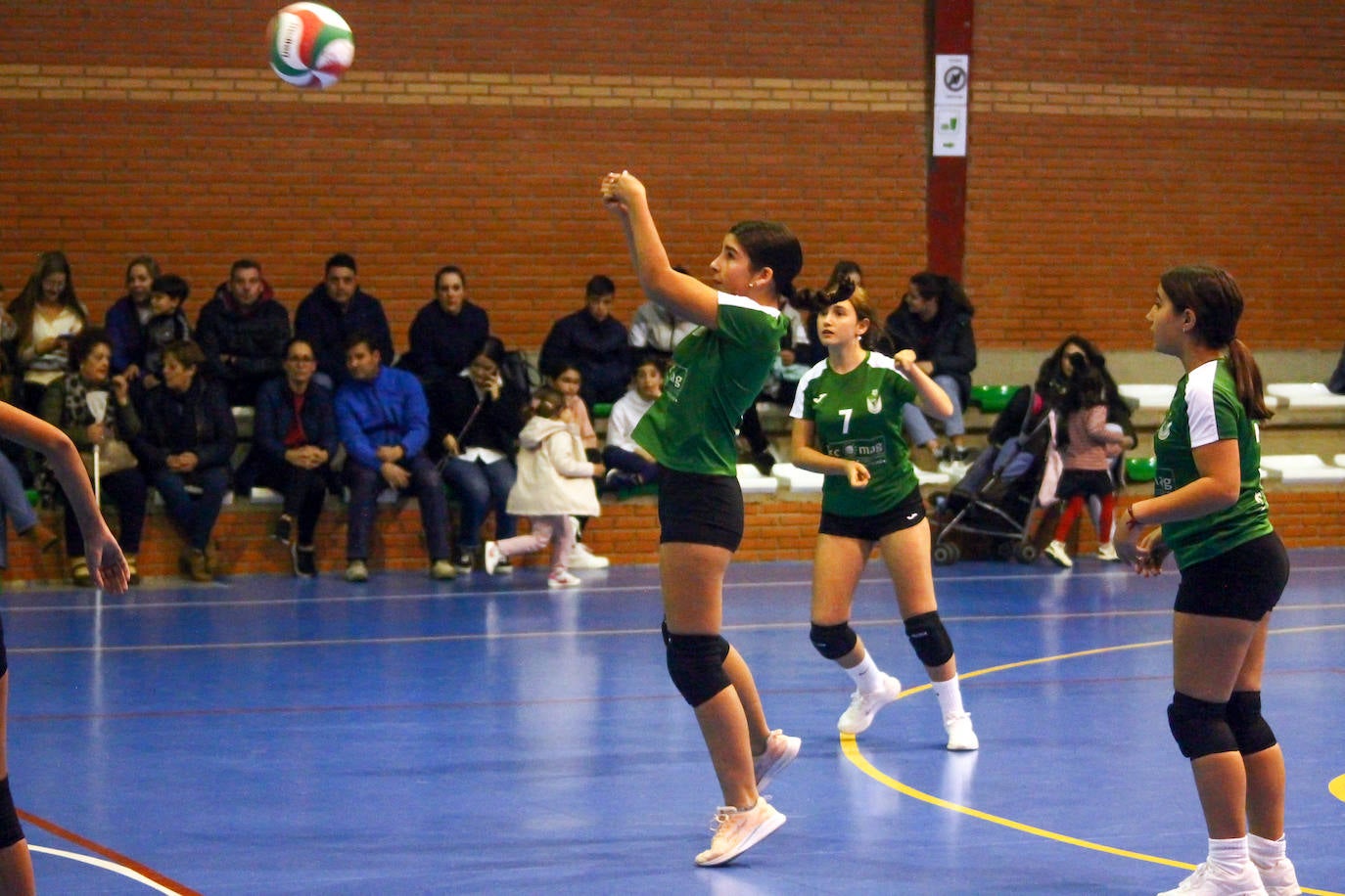 Fotos: Voleibol Infantil Valverde - Villanueva del Fresno