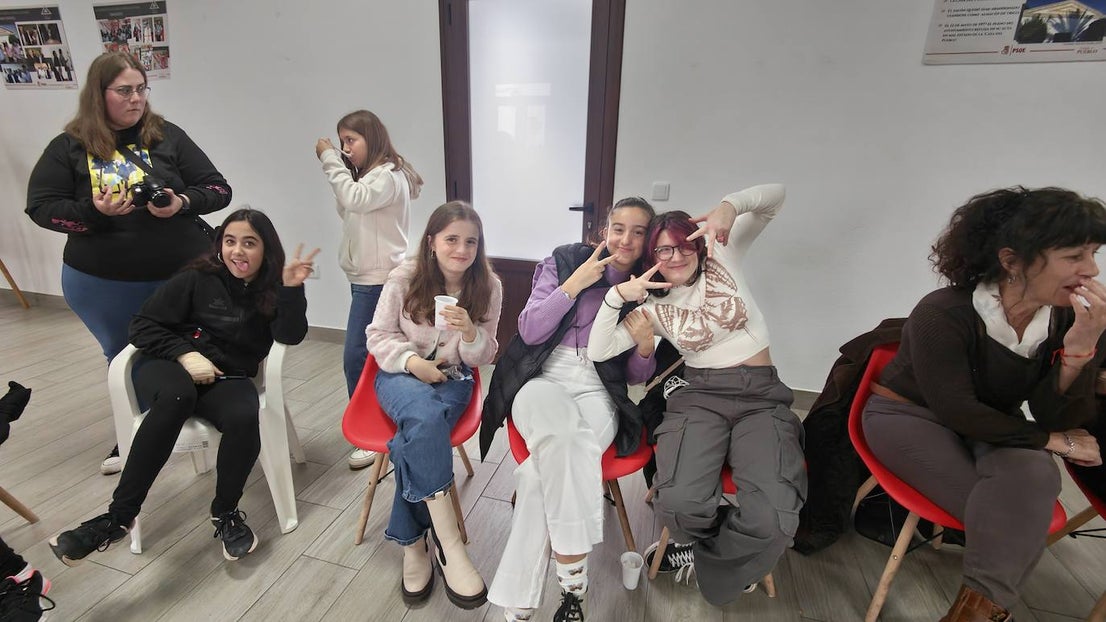 Tarde de Convivencia por el Día Internacional de la Mujer