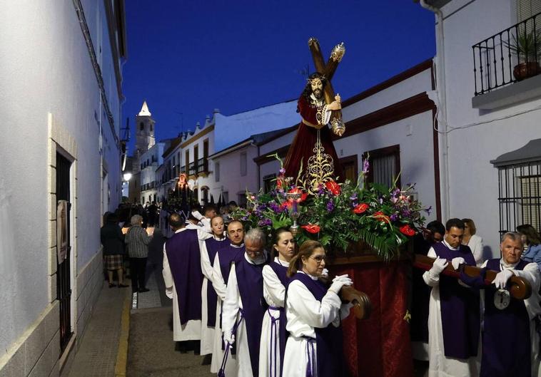 Durante la procesión de Jesús Nazareno