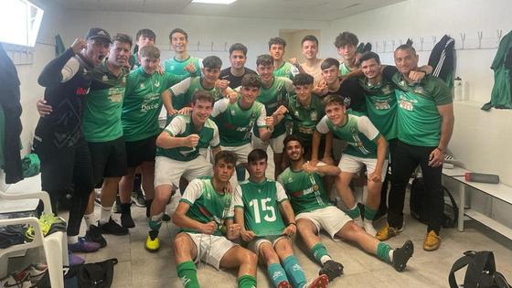 Los juveniles ganan y pueden entrar en el playoff de ascenso