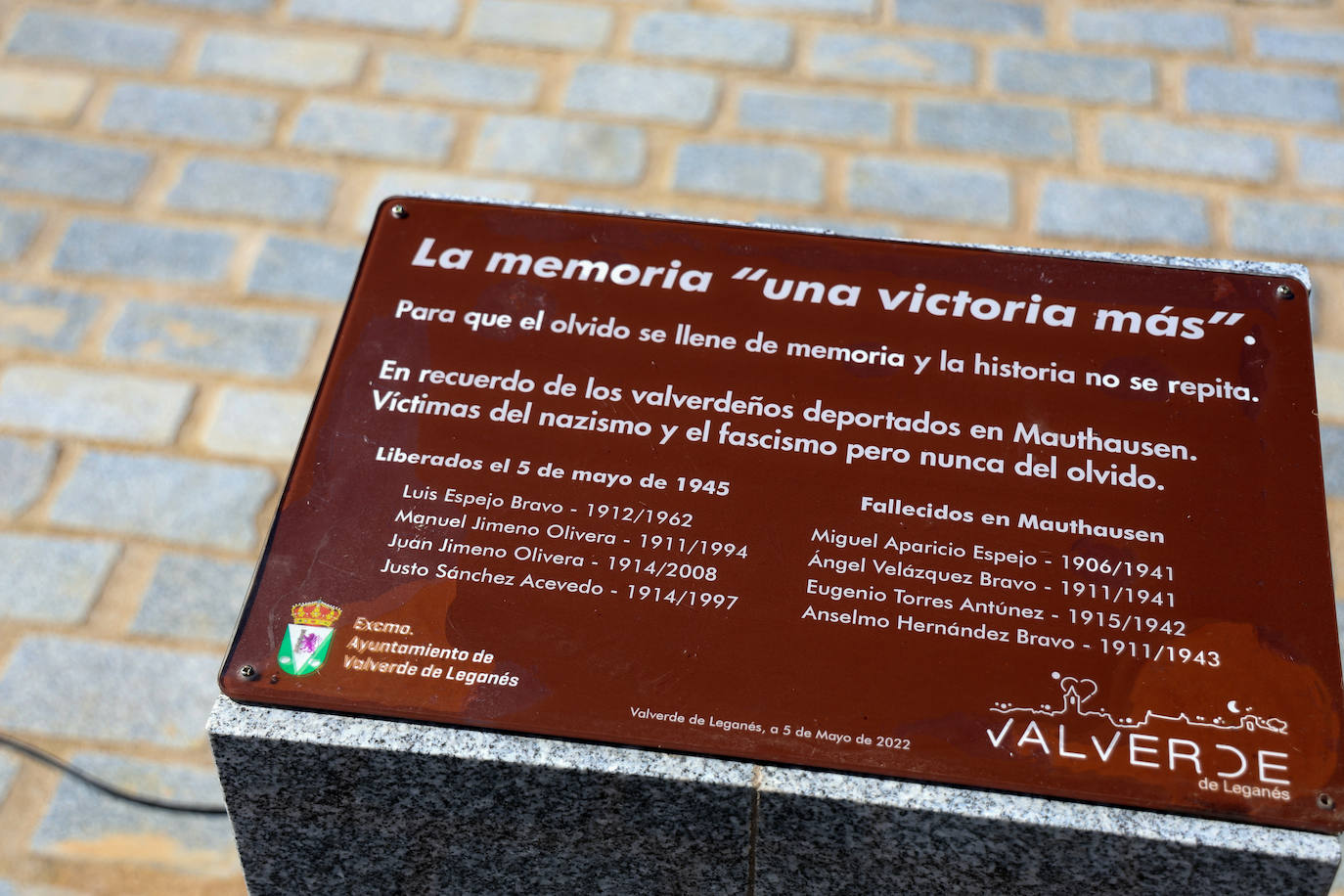 Homenaje a las víctimas del campo de concentración de Mauthausen