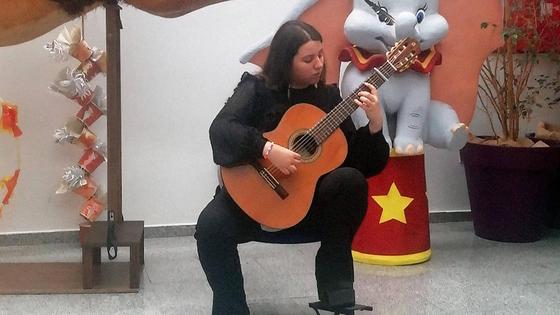 El Festival Ibérico de Música de Badajoz llega a Valverde con la guitarrista Ana Ortega
