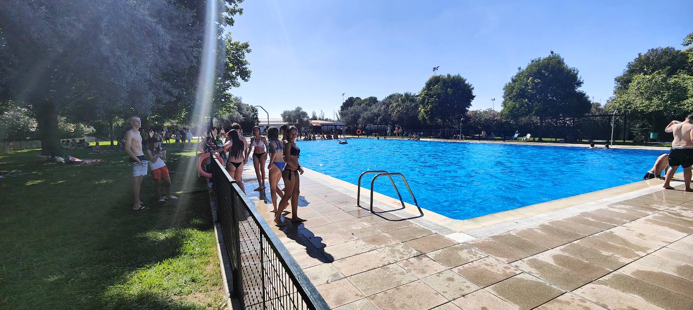 Apertura de la piscina municipal