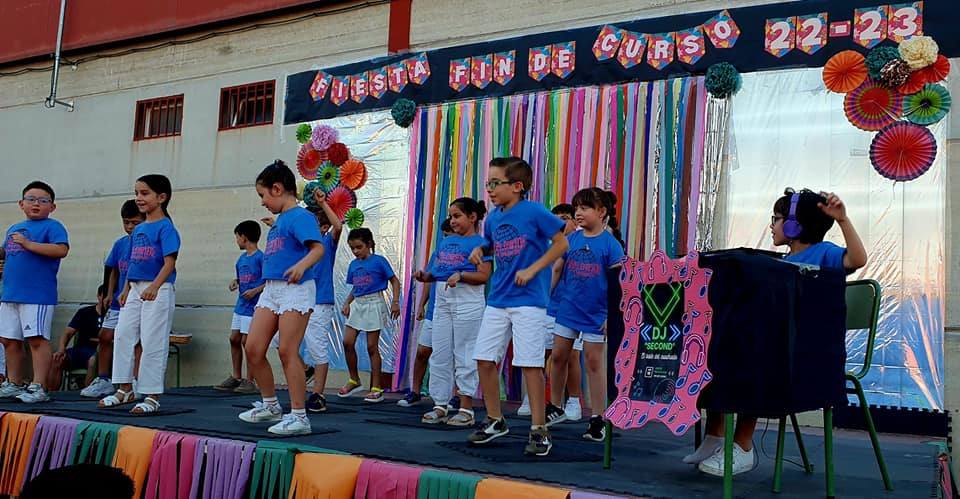 Graduaciones del Colegio &#039;Cristo Crucificado&#039;