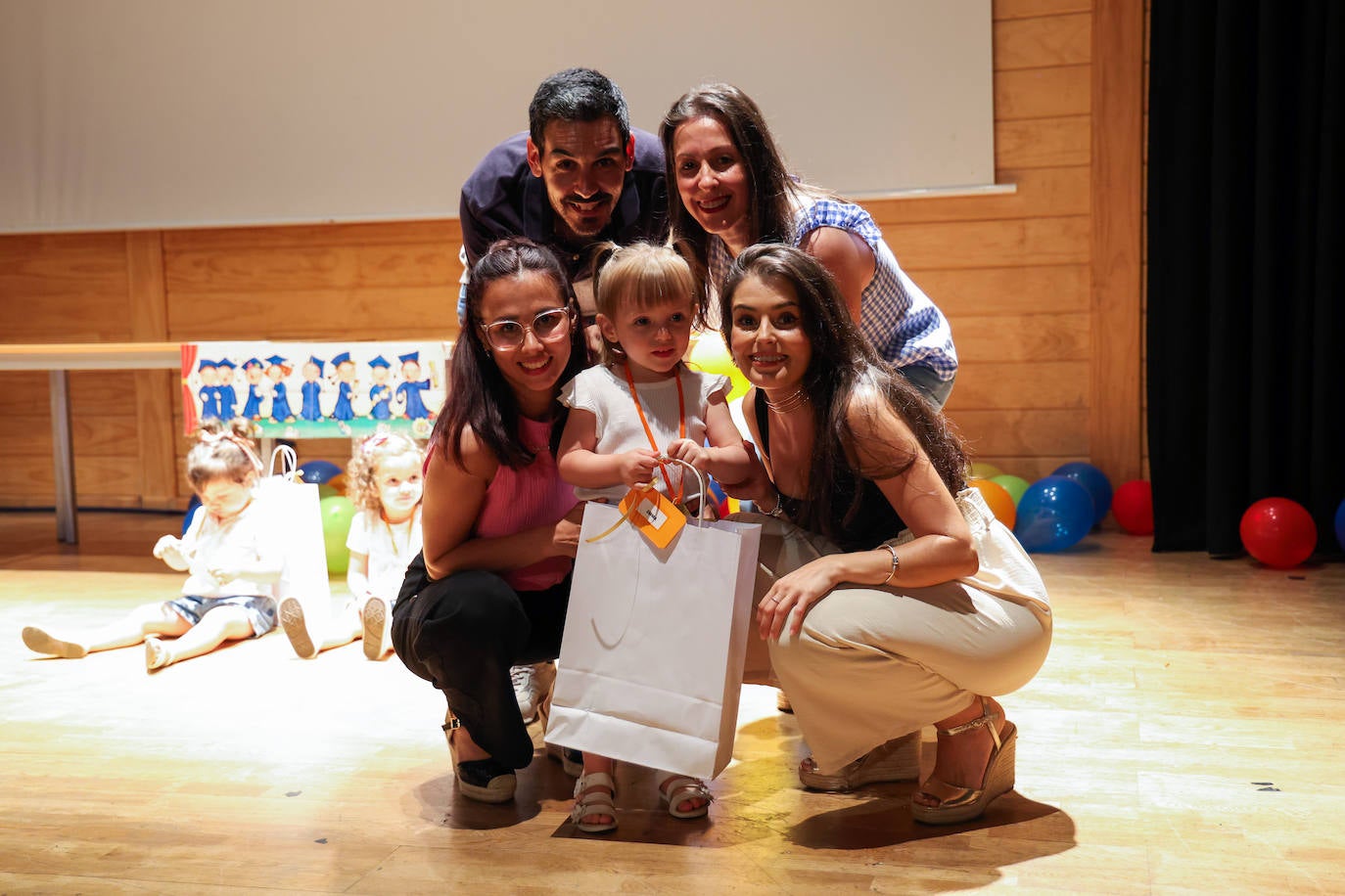 Graduación del Centro de Educación Infantil '7 Deseos' (II)