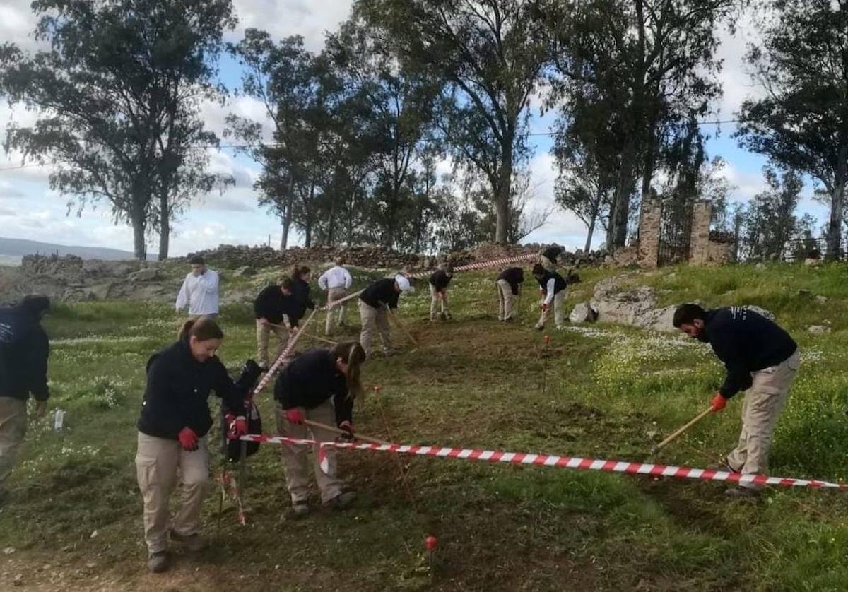 Trabajos realizados por la Escuela Profesional 'Cerro Mártires I'
