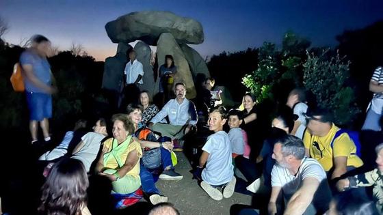 Celebrada una visita nocturna por El Rebellao